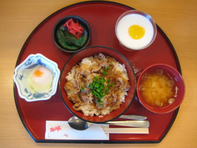 病棟内調理　牛丼